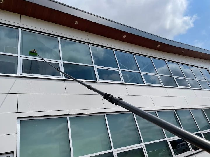 High-reach window cleaning before and after